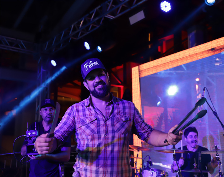 Fernando e Sorocaba: Churrasco Friboi com os maiores do sertanejo